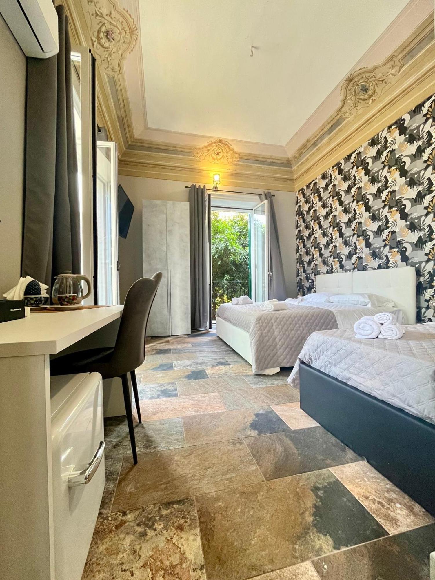 B&B Dimora Emily Палермо Екстериор снимка