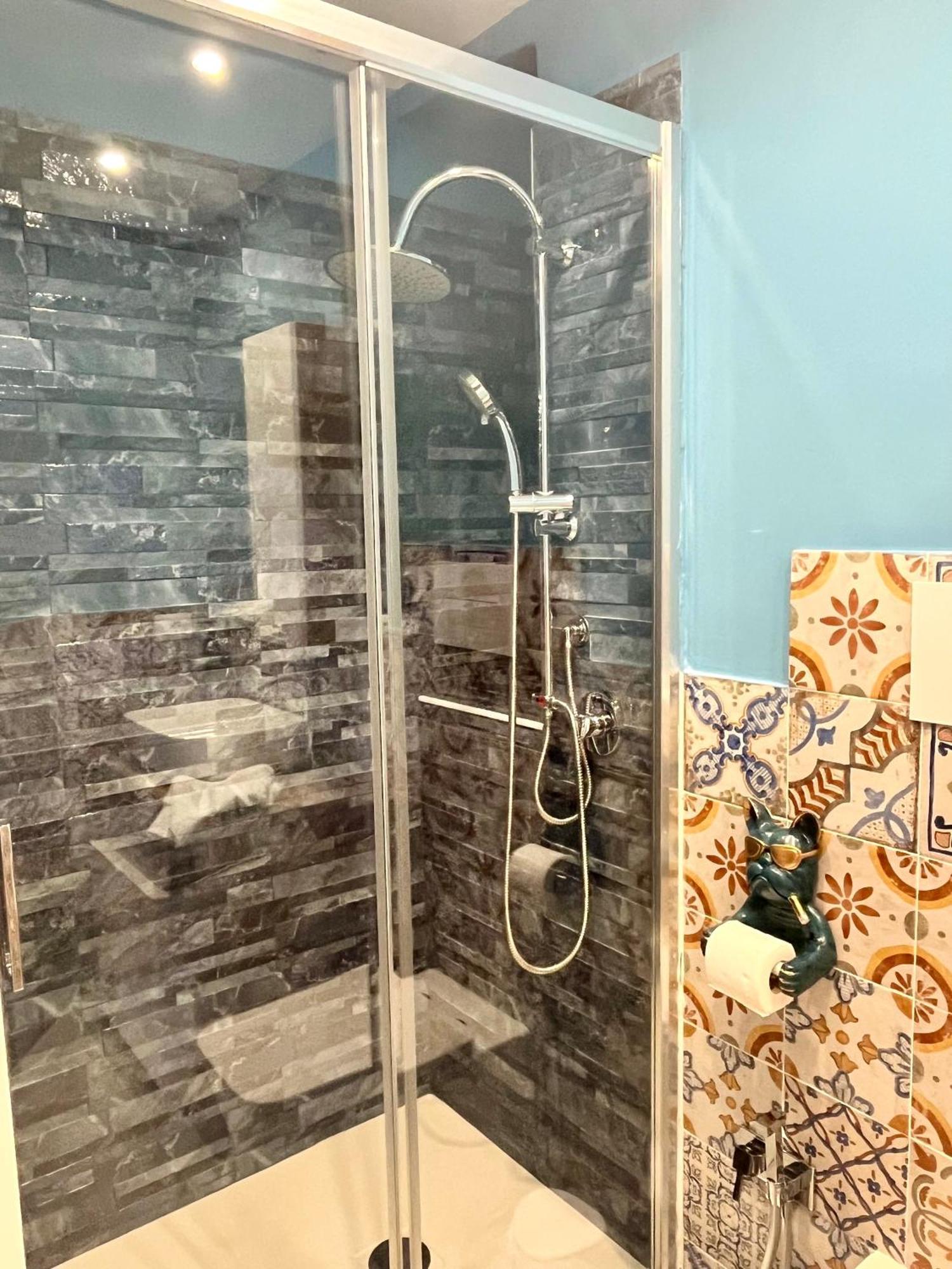 B&B Dimora Emily Палермо Екстериор снимка