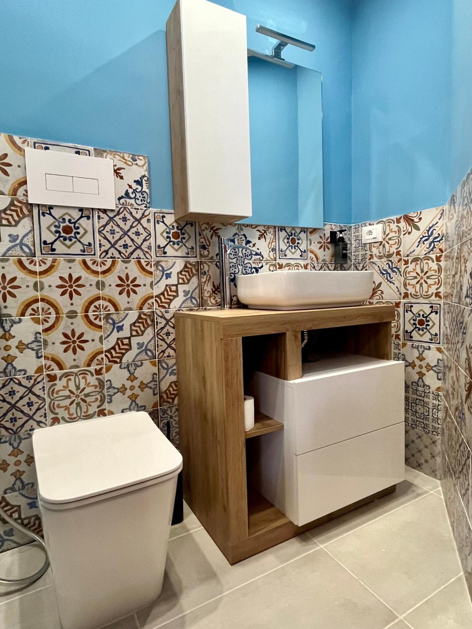 B&B Dimora Emily Палермо Екстериор снимка